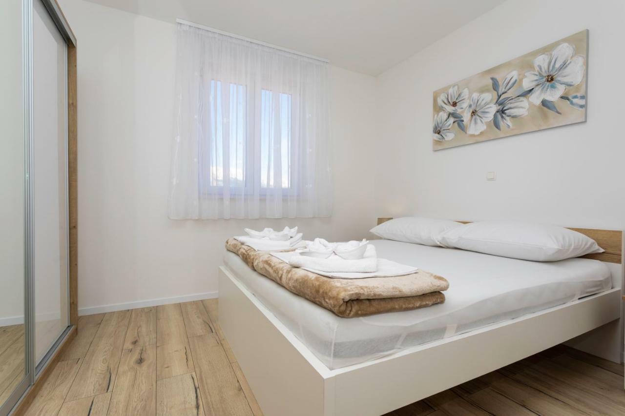 Apartments Mateo 2 巴斯卡 外观 照片