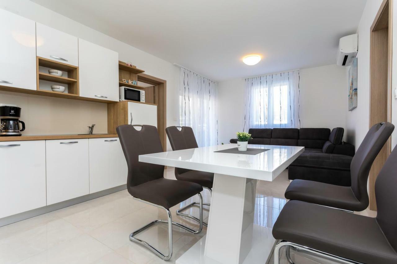 Apartments Mateo 2 巴斯卡 外观 照片