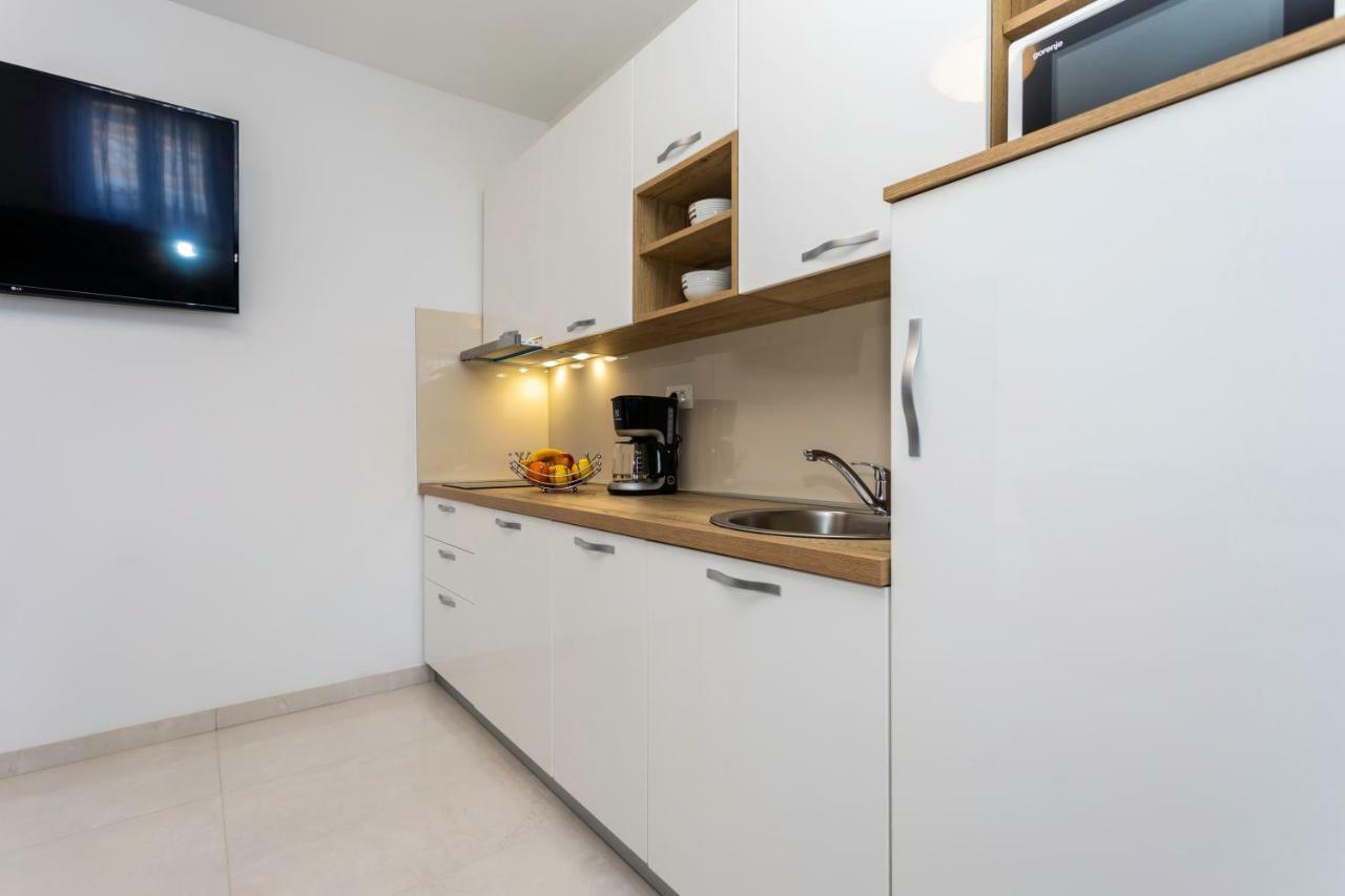 Apartments Mateo 2 巴斯卡 外观 照片