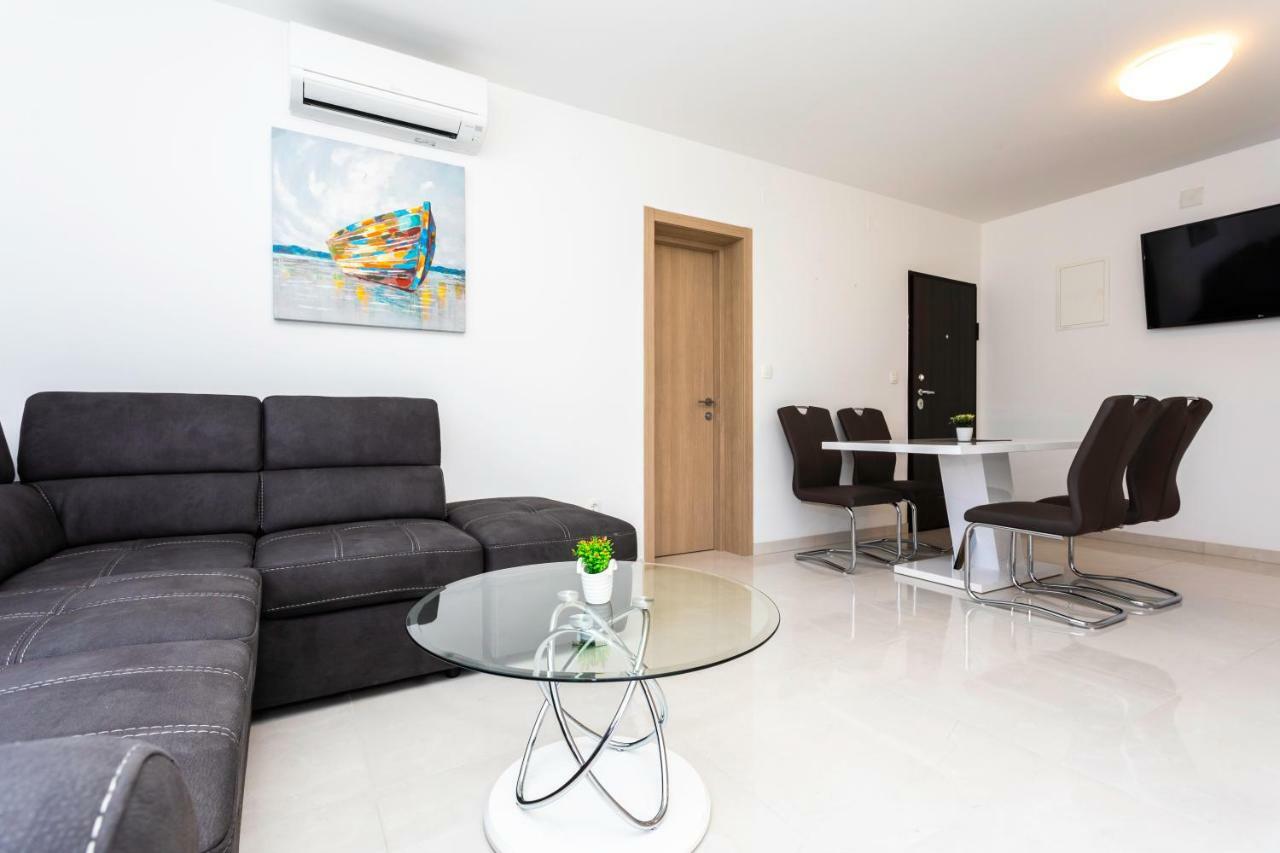 Apartments Mateo 2 巴斯卡 外观 照片